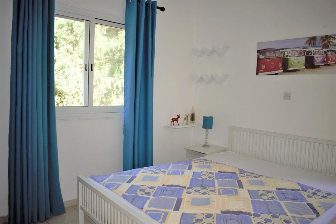 Townhouse In Paradise Gardens 파포스 외부 사진