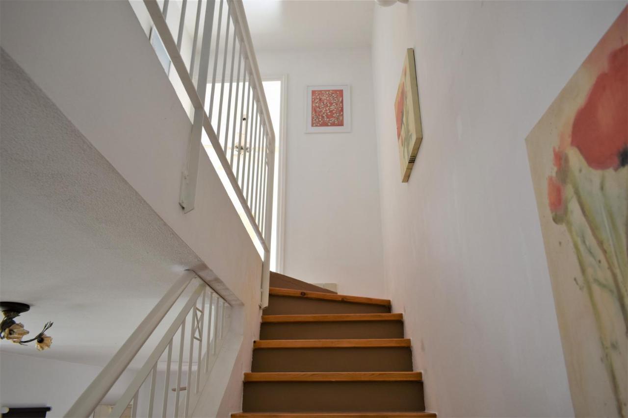 Townhouse In Paradise Gardens 파포스 외부 사진